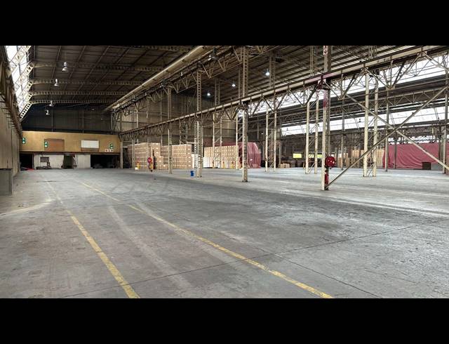 7,177M² WAREHOUSE TO LET IN ALRODE